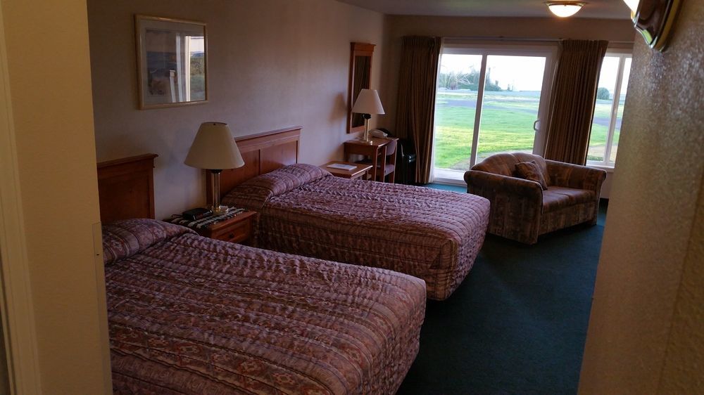 Sunset Oceanfront Lodging Bandon Buitenkant foto